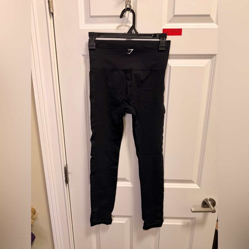 Women’s Gymshark Leggings - Picture 3 of 4